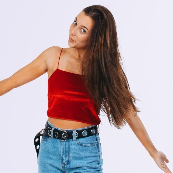 Emma Chamberlain High Key Tank Top - Picture 4 of 4
